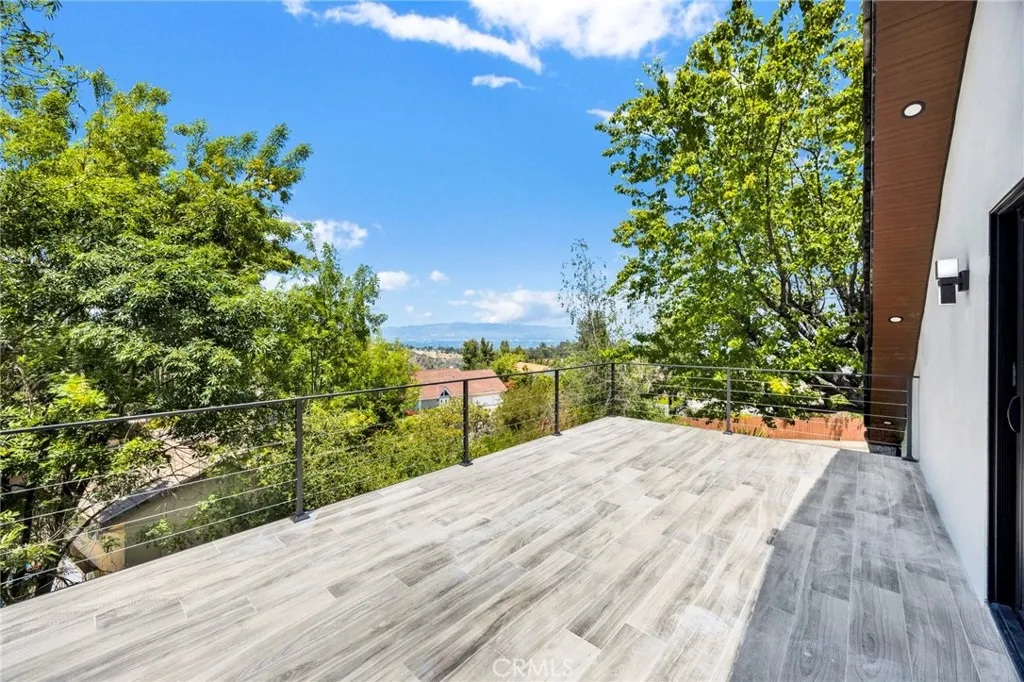 20101 Greenbriar Drive, Tarzana, California 91356 home-pic-28