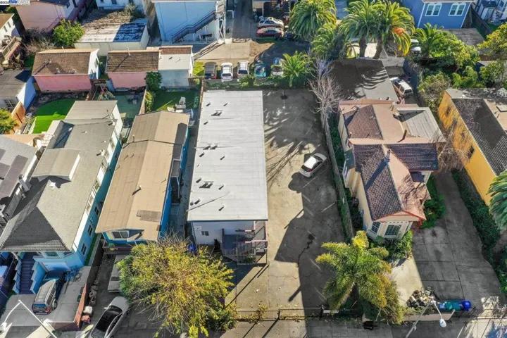 1108 Chestnut St, Oakland, California 94607