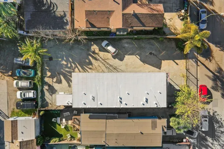 1108 Chestnut St, Oakland, California 94607
