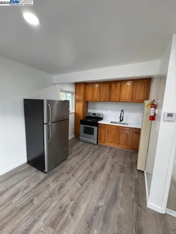 1108 Chestnut St, Oakland, California 94607
