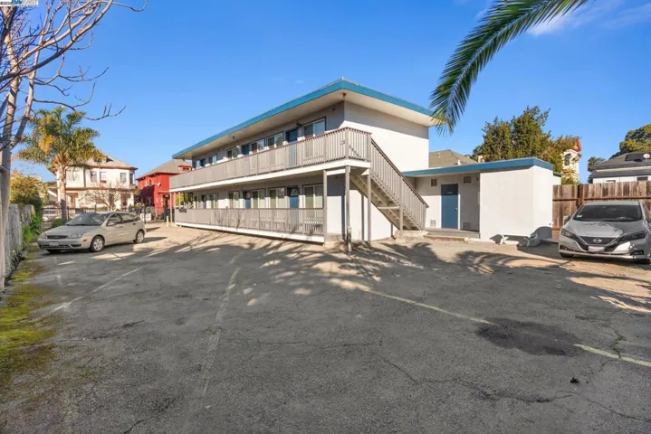 1108 Chestnut St, Oakland, California 94607