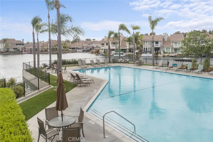 2nd pool at the Clubhouse location