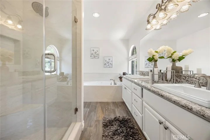 Stunning bathroom right out of a magazine