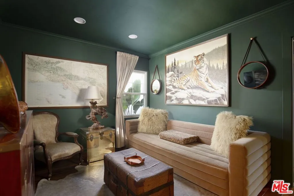 6616 W 87th Street, Los Angeles, California 90045 home-pic-13