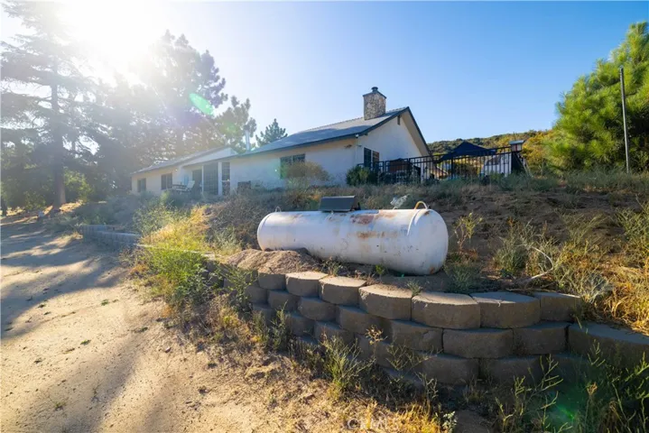 9311 Lost Valley Ranch Road, Leona Valley, California 93551