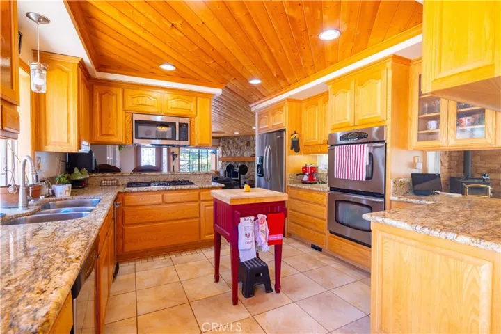 9311 Lost Valley Ranch Road, Leona Valley, California 93551