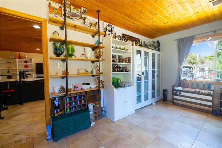 9311 Lost Valley Ranch Road, Leona Valley, California 93551