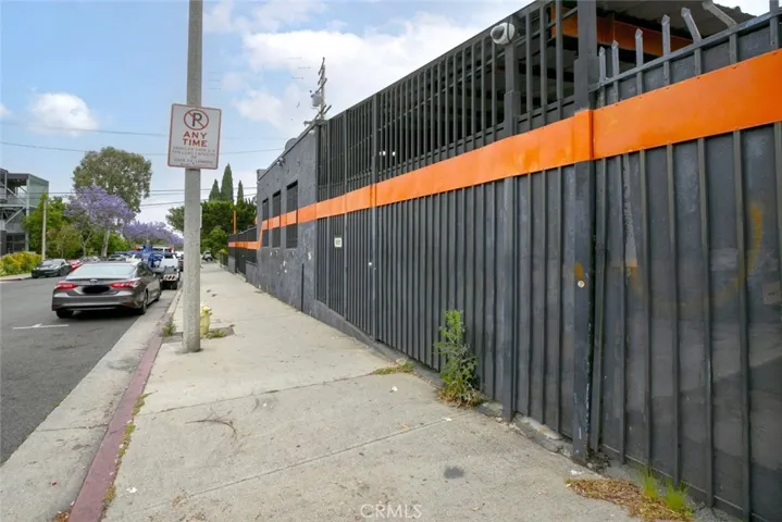 7504 Santa Monica Boulevard, West Hollywood, California 90046