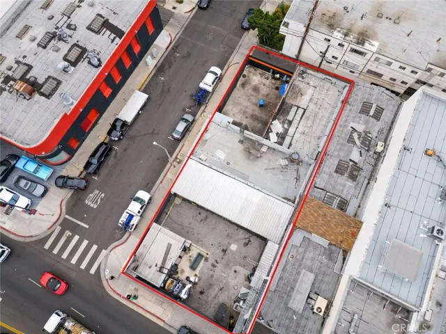 7504 Santa Monica Boulevard, West Hollywood, California 90046