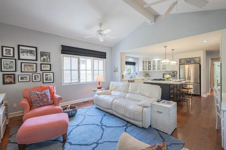 25547 Meadowview Circle, Salinas, California 93908