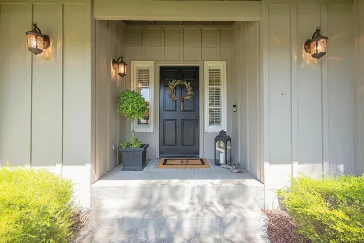 25547 Meadowview Circle, Salinas, California 93908