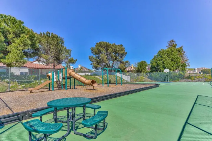 25547 Meadowview Circle, Salinas, California 93908