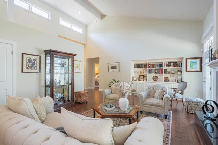 25547 Meadowview Circle, Salinas, California 93908