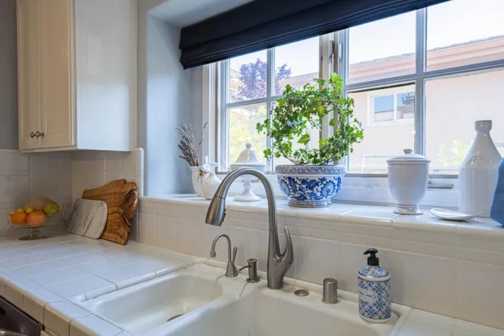 25547 Meadowview Circle, Salinas, California 93908