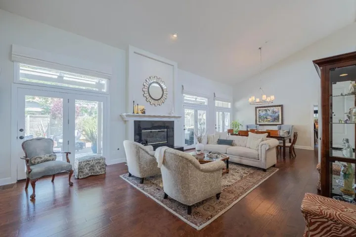 25547 Meadowview Circle, Salinas, California 93908