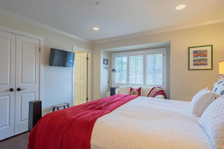 25547 Meadowview Circle, Salinas, California 93908