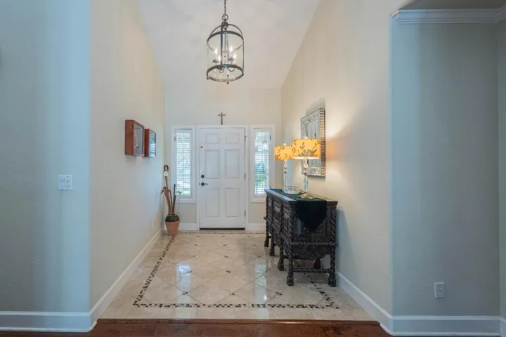 25547 Meadowview Circle, Salinas, California 93908