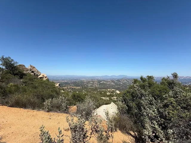 17441 Dos Picos Park Road, Ramona, California 92065