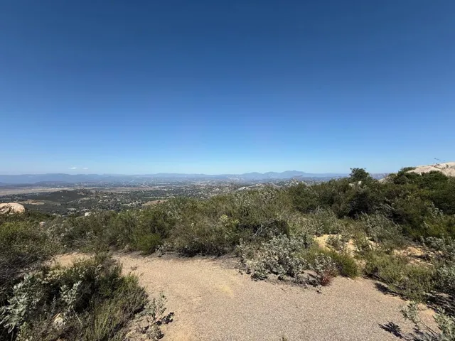 17441 Dos Picos Park Road, Ramona, California 92065