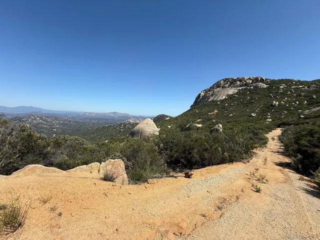 17441 Dos Picos Park Road, Ramona, California 92065