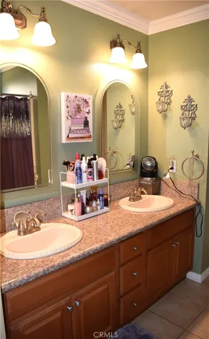 920 Nettle Court, Corona, California 92878