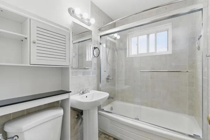 66 Magnolia Street 2, San Francisco, California 94123