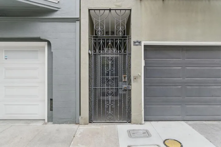 66 Magnolia Street 2, San Francisco, California 94123
