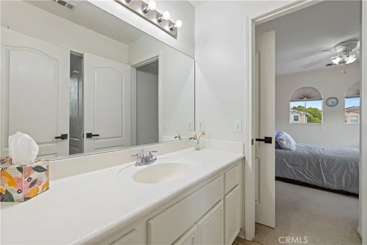 27625 Mariposa Lane, Castaic, California 91384