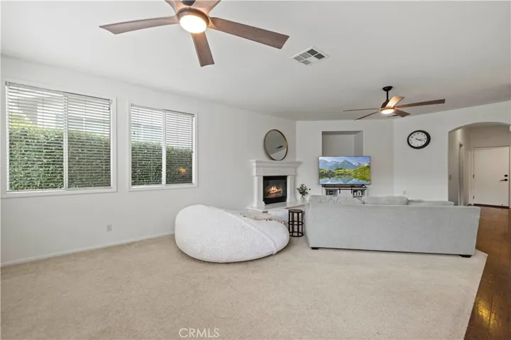 27625 Mariposa Lane, Castaic, California 91384