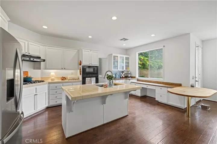 27625 Mariposa Lane, Castaic, California 91384