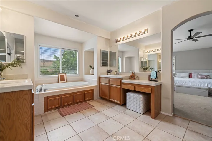 27625 Mariposa Lane, Castaic, California 91384
