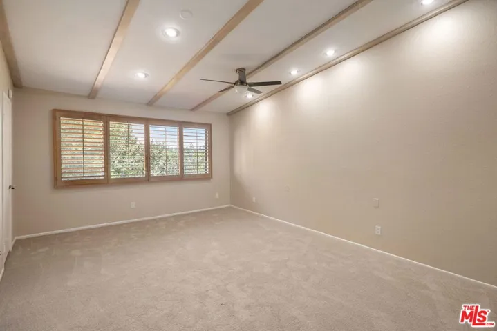 2748 Bottlebrush Drive, Los Angeles, California 90077