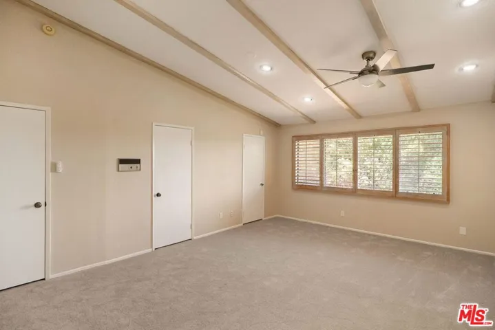 2748 Bottlebrush Drive, Los Angeles, California 90077