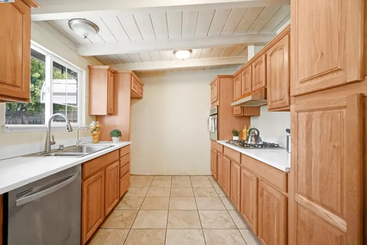 745 Wasatch Dr, Fremont, California 94536