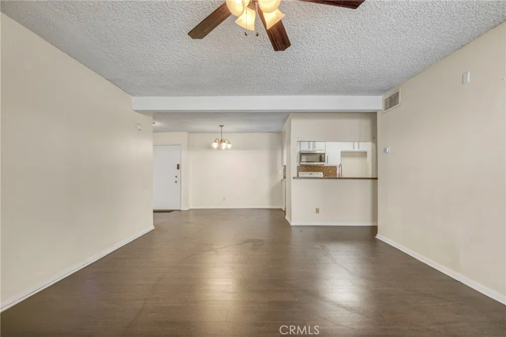 5460 White Oak Avenue F105, Encino, California 91316 home-pic-7