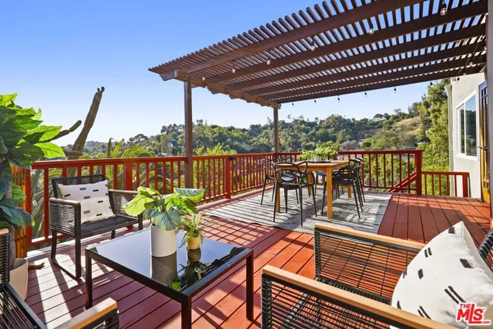 1415 Nolden Street, Los Angeles, California 90042