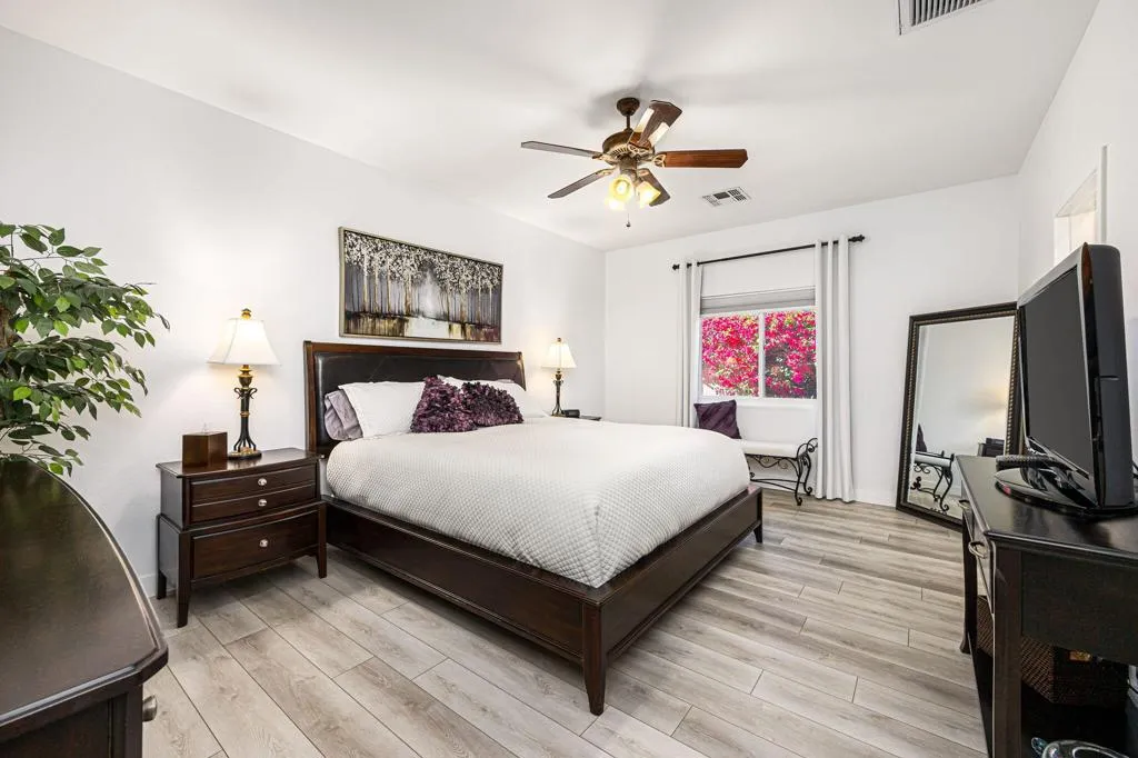 80424 Green Hills Drive, Indio, California 92201 home-pic-30