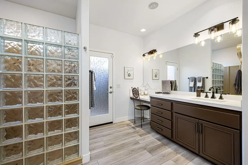 80424 Green Hills Drive, Indio, California 92201 home-pic-28