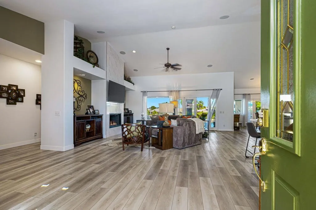 80424 Green Hills Drive, Indio, California 92201 home-pic-10