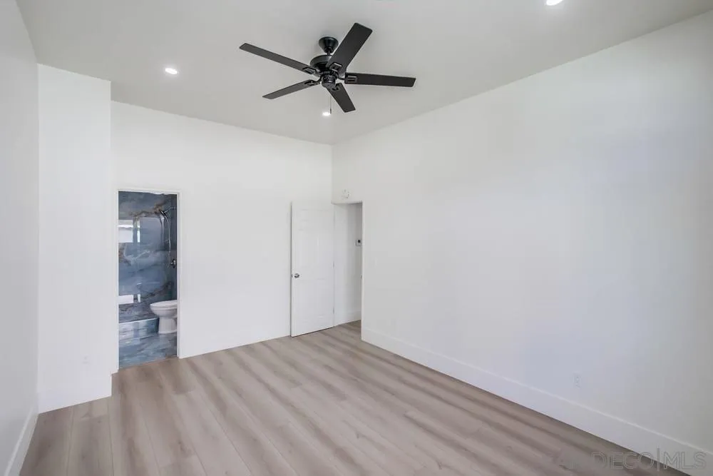 1510 Granite Hills Dr Unit E, El Cajon, California 92019 home-pic-26