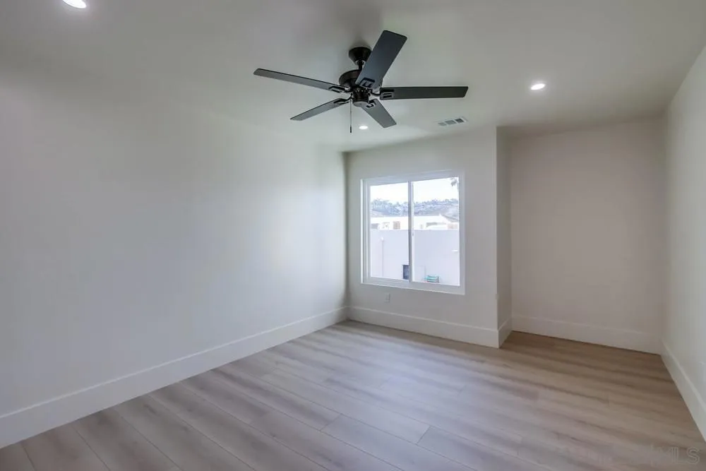 1510 Granite Hills Dr Unit E, El Cajon, California 92019 home-pic-18