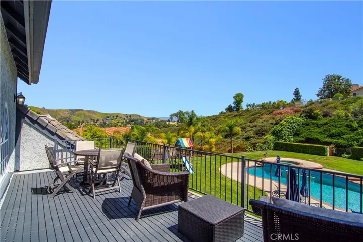 29302 Laro Drive, Agoura Hills, California 91301