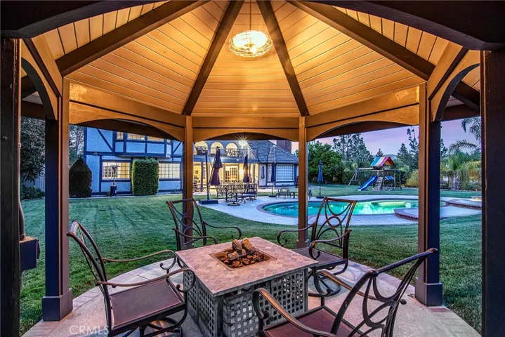 29302 Laro Drive, Agoura Hills, California 91301