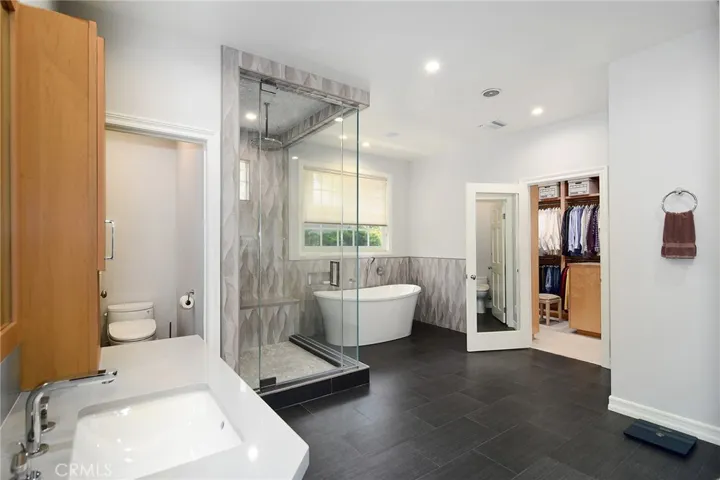 29302 Laro Drive, Agoura Hills, California 91301