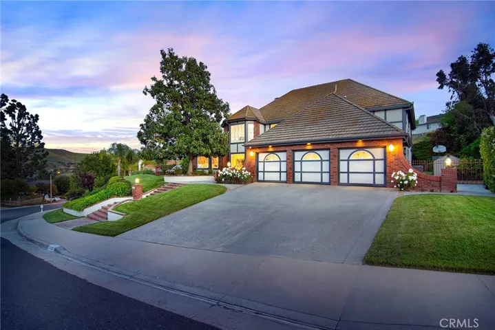 29302 Laro Drive, Agoura Hills, California 91301