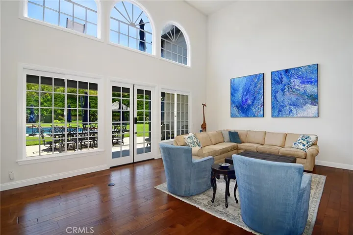29302 Laro Drive, Agoura Hills, California 91301
