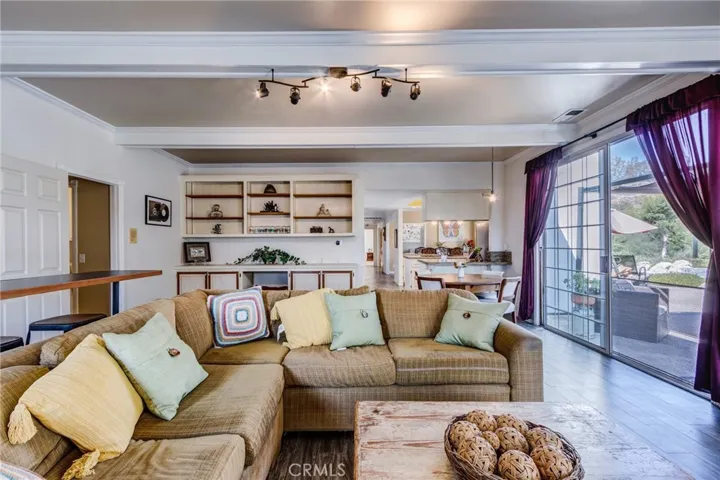 43275 Calle Capistrano, Temecula, California 92590