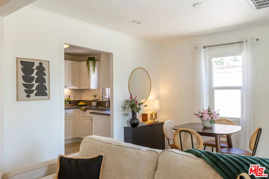 1519 Morton Terrace, Los Angeles, California 90026 home-pic-5