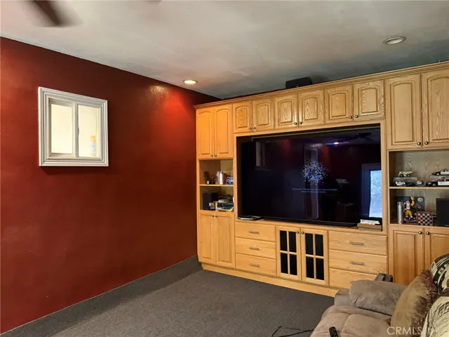 431 W M Street, Colton, California 92324