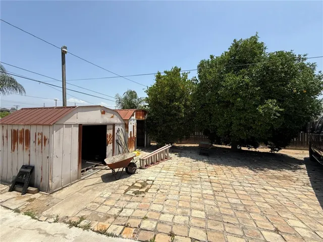 431 W M Street, Colton, California 92324